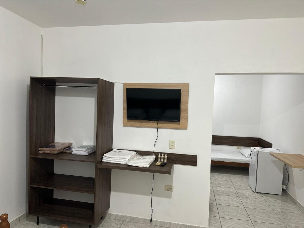 Casa Da Zeze Pousada & Hotel Itaboraí Buitenkant foto