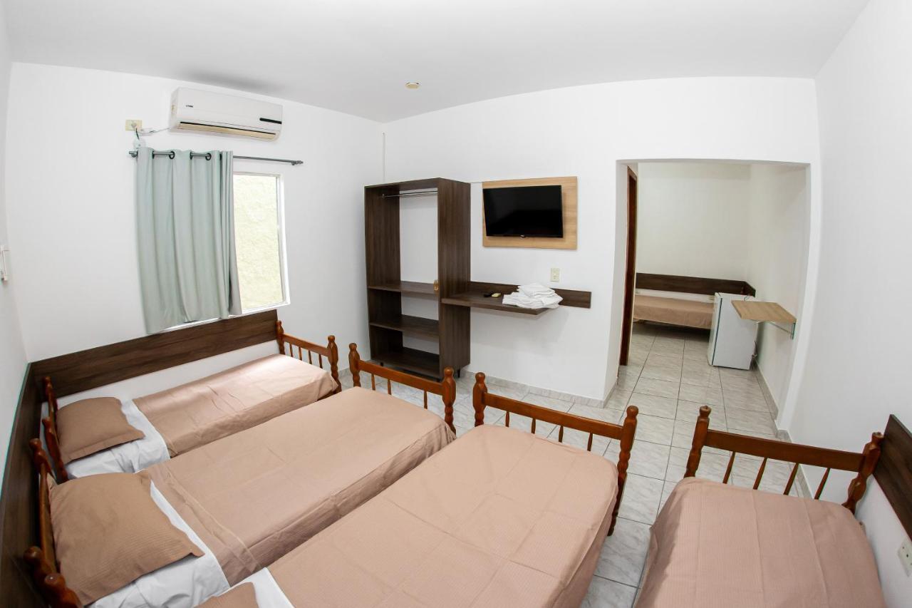Casa Da Zeze Pousada & Hotel Itaboraí Buitenkant foto